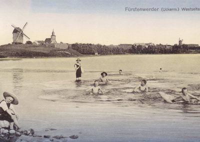 Badende am großen See - 1913